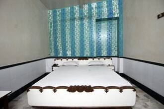 New Royal Hotel, New Delhi 3